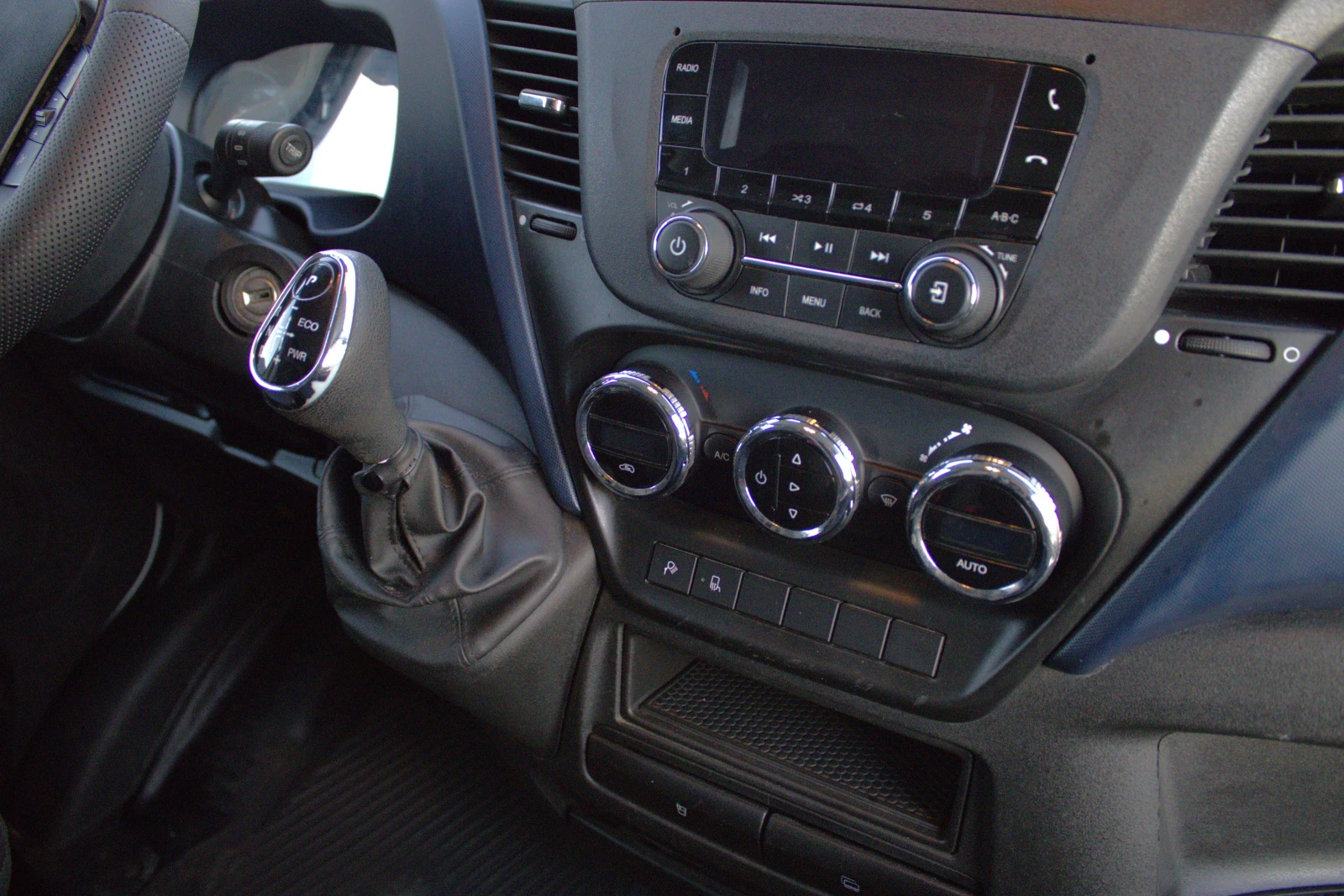 Iveco Daily 35S14* HI-MATIC* �����������*  | Mobile.bg � ����������� 10