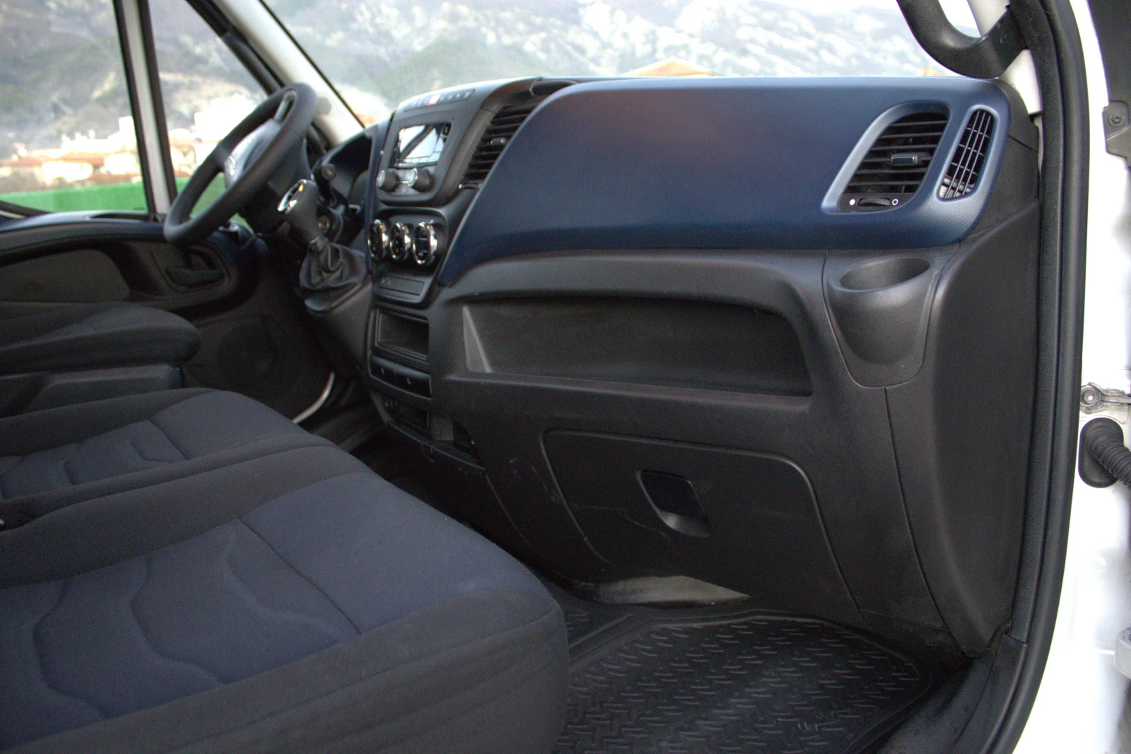 Iveco Daily 35S14* HI-MATIC* �����������*  | Mobile.bg � ����������� 13