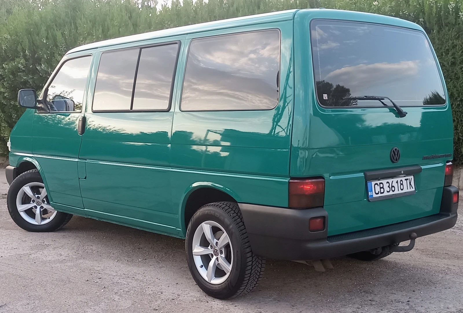 VW Multivan, снимка 6 - Бусове и автобуси - 55893074