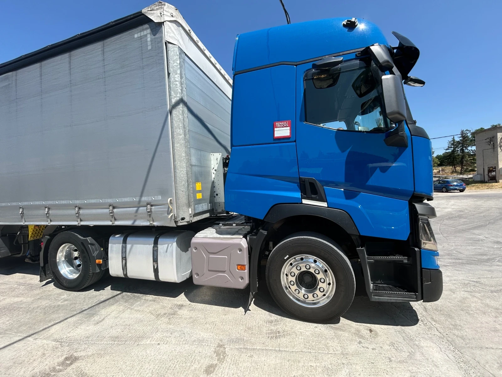 Renault T 460 - изображение 6