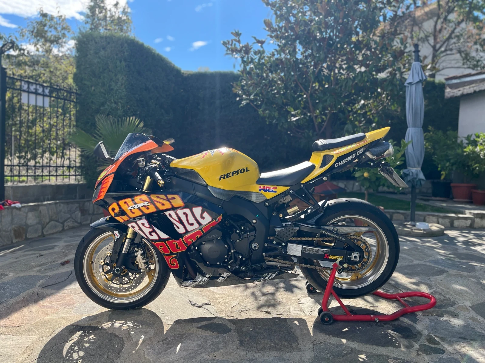 Honda Cbr 1000RR ROSSI Edition - изображение 6