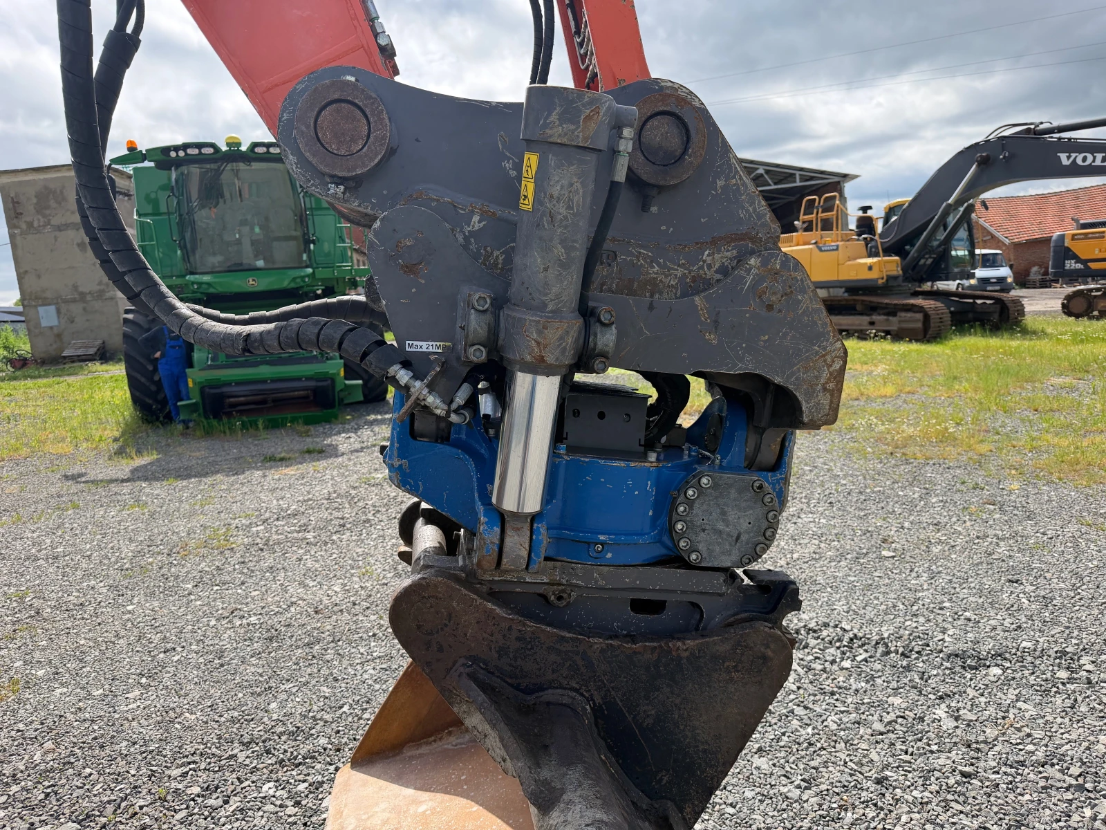 Багер Hitachi ZX 190 W-6 ЛИЗИНГ, снимка 10 - Индустриална техника - 53931369