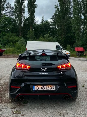 Hyundai Veloster  2.0, снимка 2