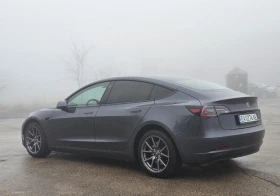 Tesla Model 3  4х4 Европейска Long Range - 16950 € / 33151.32 лв. - 61176082 3
