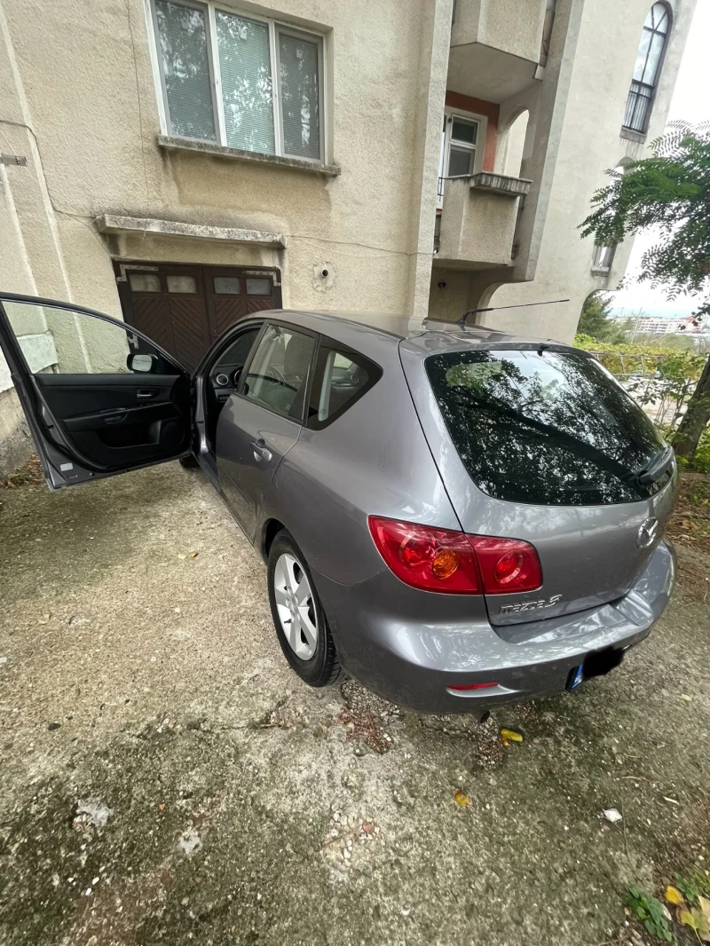 Mazda 3, снимка 10 - Автомобили и джипове - 47605279