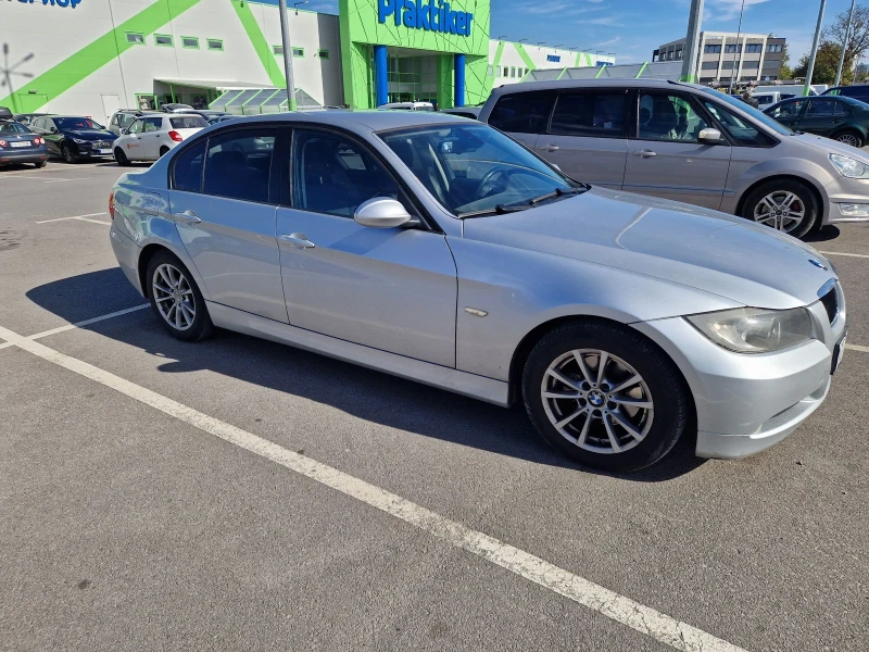 BMW 320, снимка 4 - Автомобили и джипове - 47633613