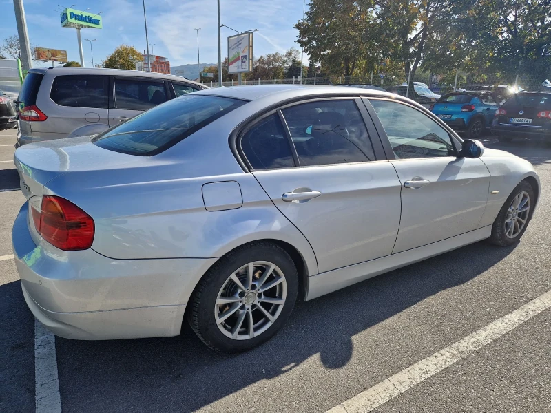 BMW 320, снимка 3 - Автомобили и джипове - 47633613