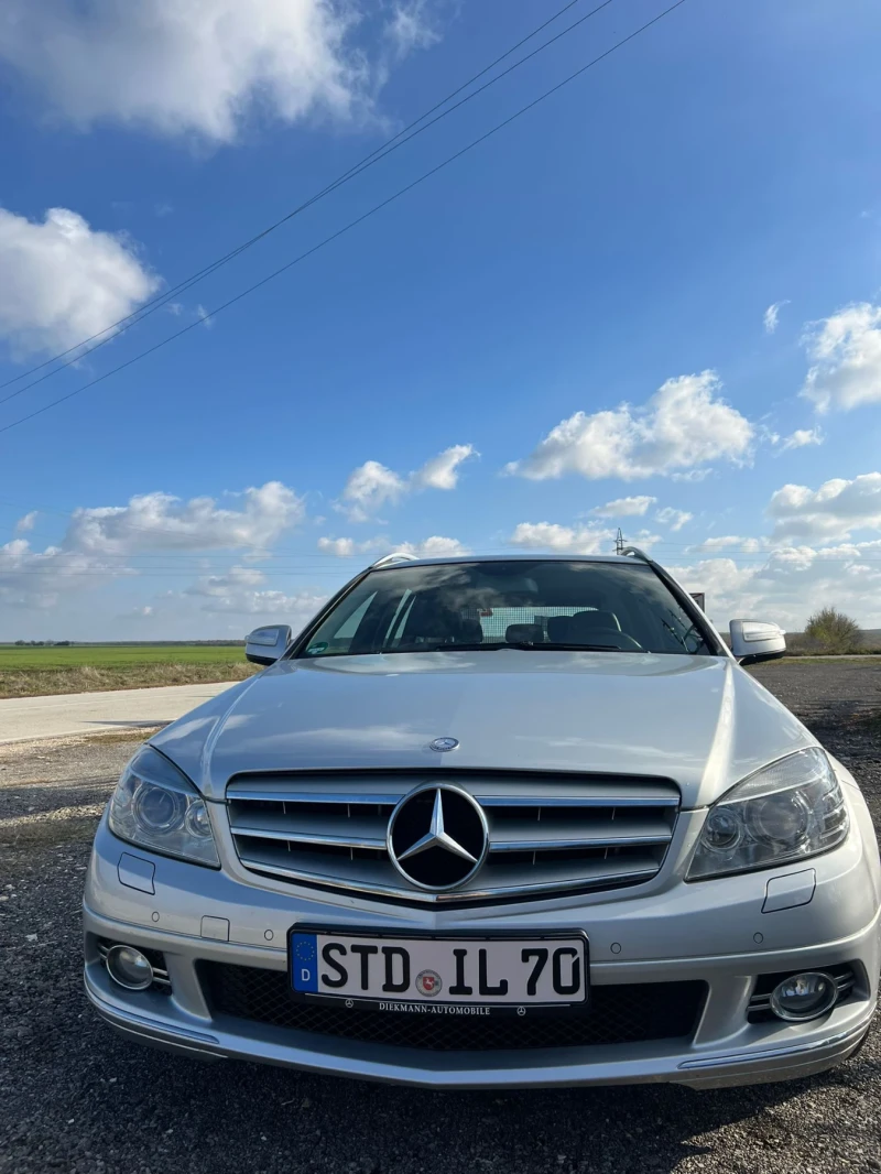 Mercedes-Benz C 180, снимка 1 - Автомобили и джипове - 48135902