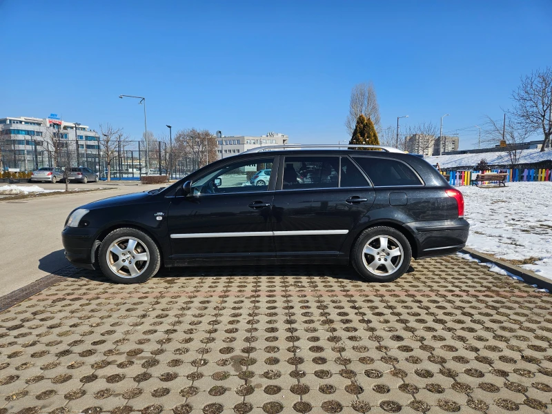 Toyota Avensis 2.2 D-CAT, снимка 4 - Автомобили и джипове - 49210035