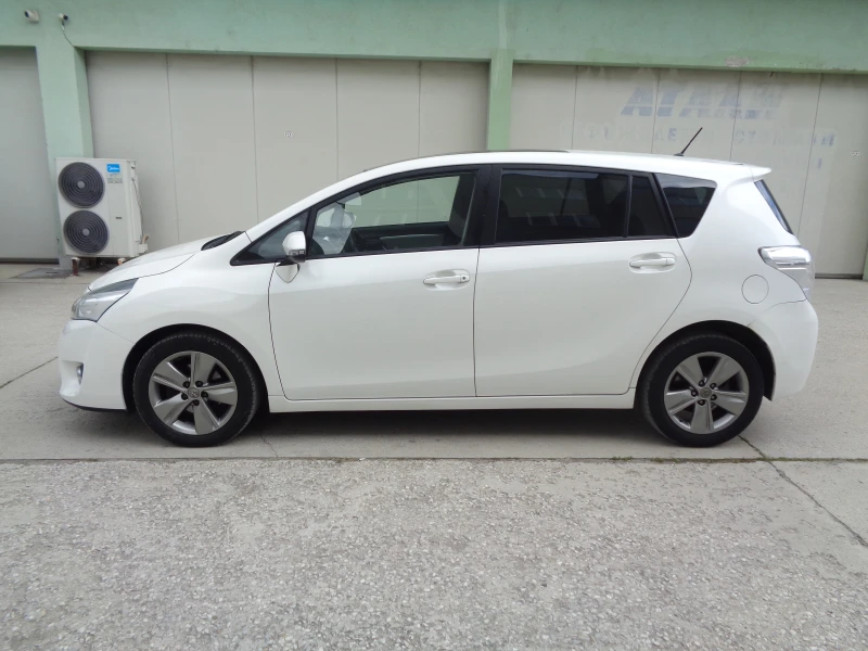 Toyota Verso 1.6D-4D-NAVI-PANORAMA-KOJA-KAMERA, снимка 7 - Автомобили и джипове - 50487182