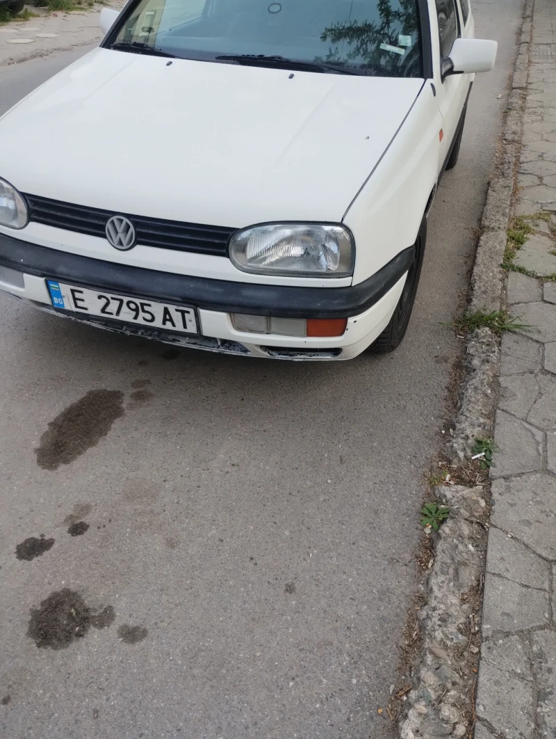 VW Golf, снимка 3 - Автомобили и джипове - 52507340