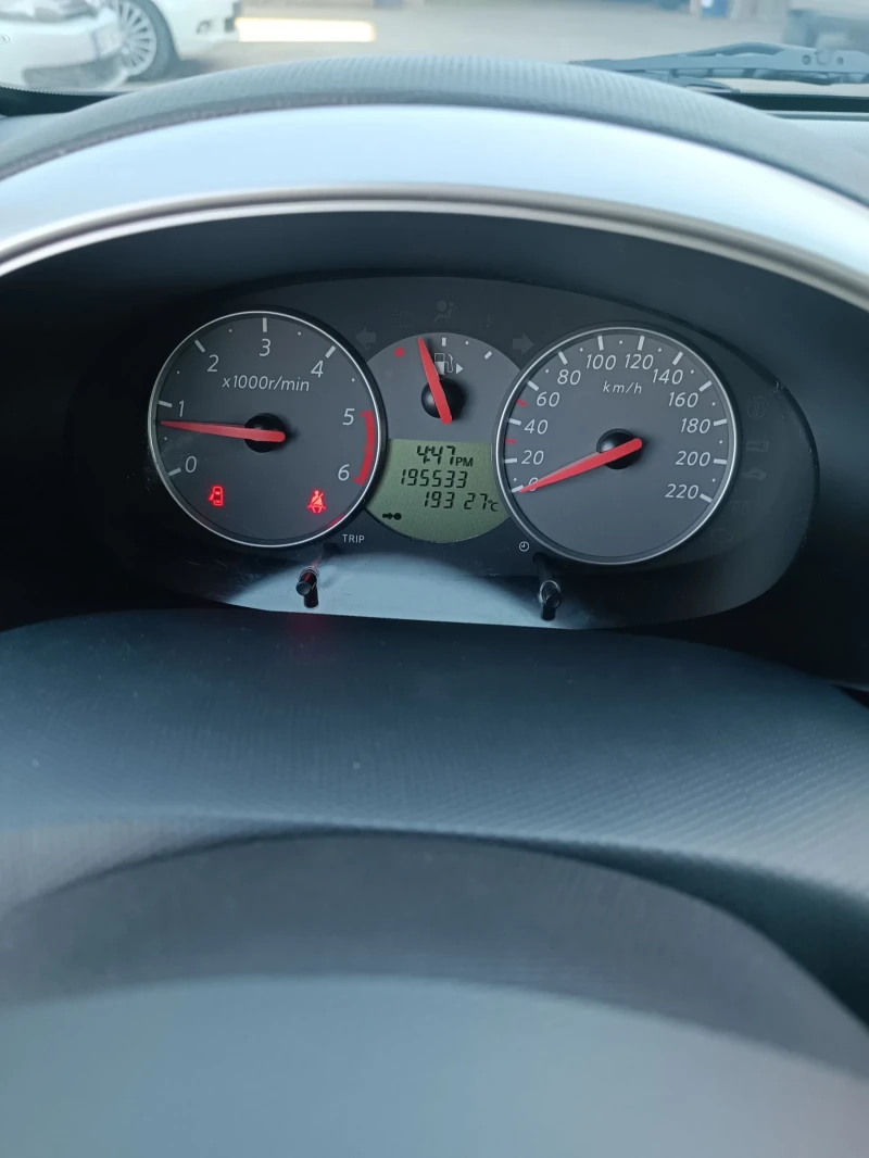 Nissan Micra 1.5 dci, снимка 14 - Автомобили и джипове - 52996660