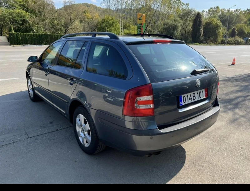Skoda Octavia 1.8 T, снимка 11 - Автомобили и джипове - 51719237