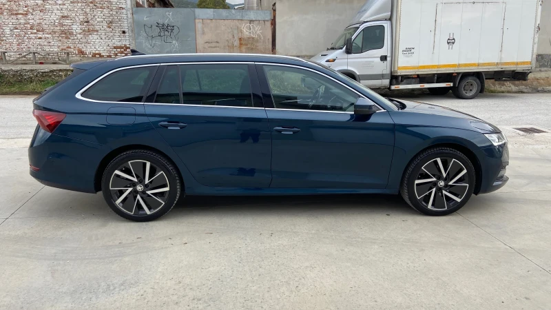 Skoda Octavia, снимка 3 - Автомобили и джипове - 52017588