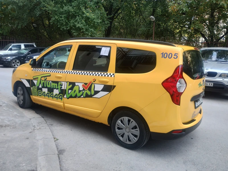 Dacia Lodgy, снимка 4 - Автомобили и джипове - 52598030