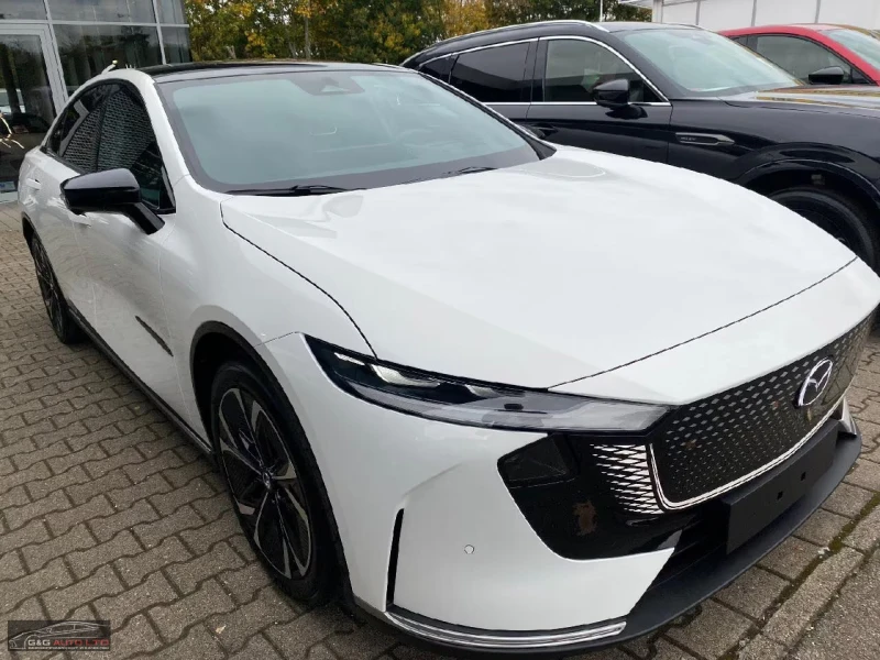 Mazda 6 НОВ!е/EV/258HP/TAKUMI-NEU/PANO/360/794v, снимка 4 - Автомобили и джипове - 52281010