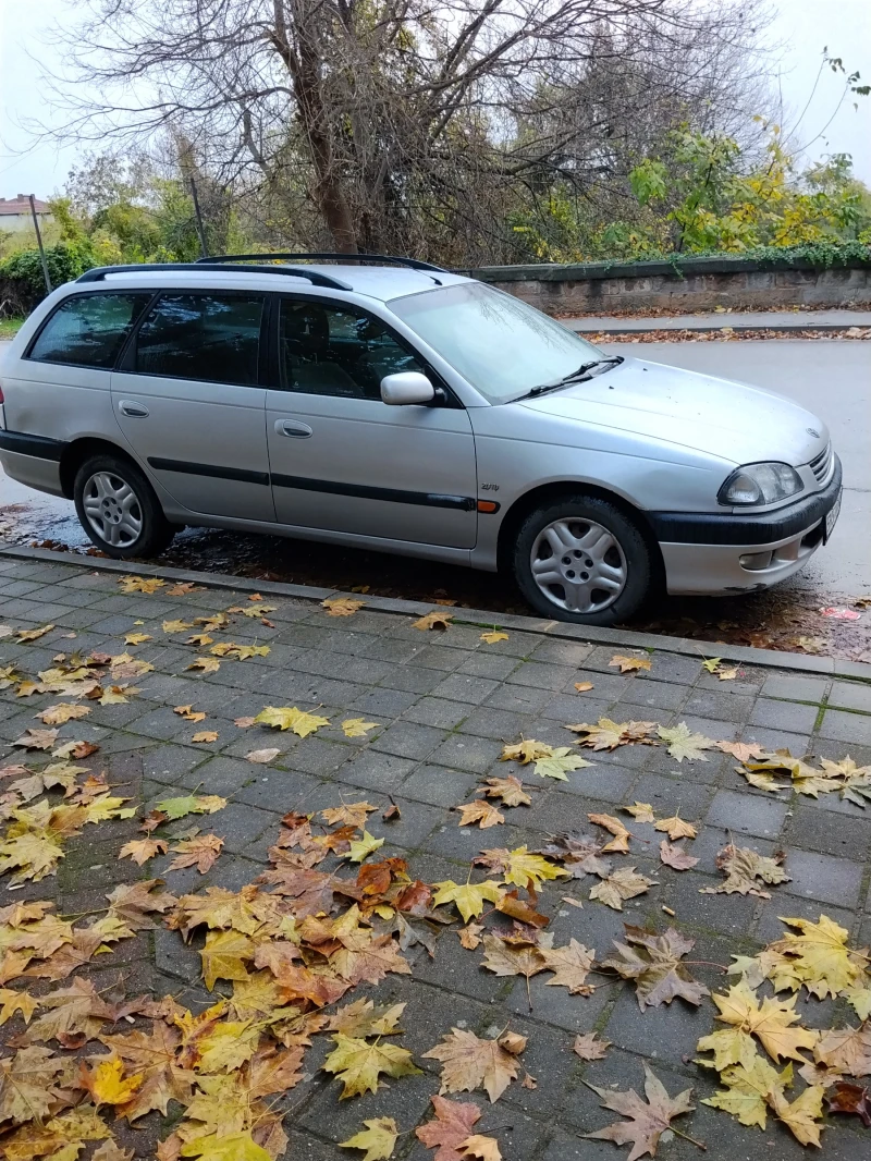 Toyota Avensis, снимка 2 - Автомобили и джипове - 52336256