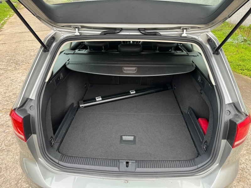 VW Passat 2.0TDI HIGHLINE DISTRONIC FULL ASSIST , снимка 15 - Автомобили и джипове - 52867337