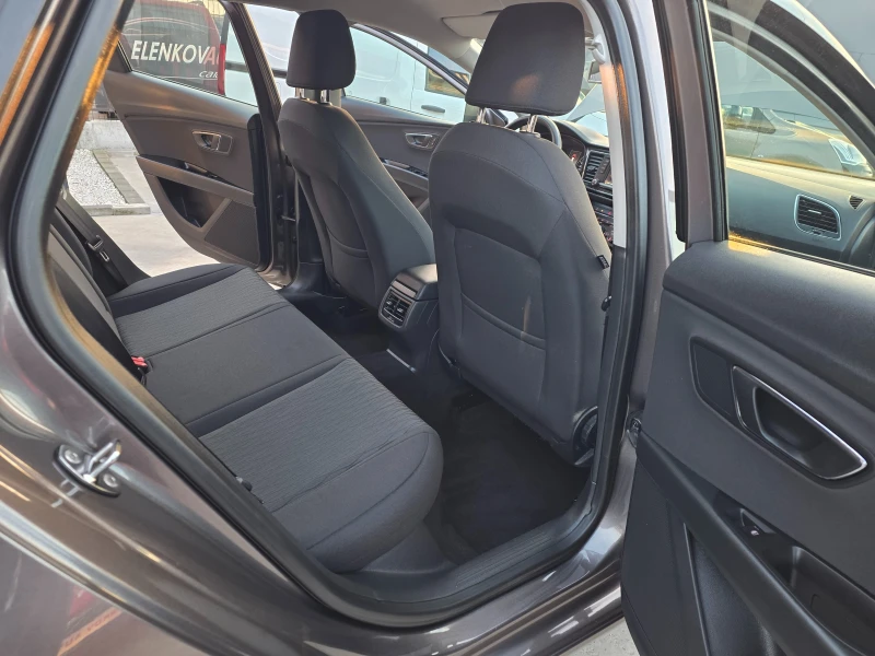Seat Leon 1.4TSI-122к.с EURO  5b - НАВИГАЦИЯ- ШВЕЙЦАРИЯ, снимка 15 - Автомобили и джипове - 53143938