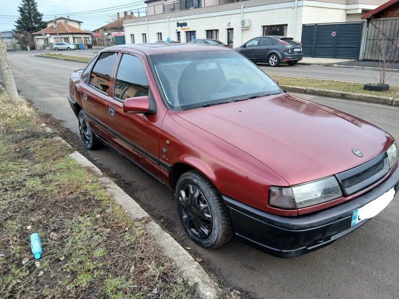 Opel Vectra 1.6гаражен, снимка 3 - Автомобили и джипове - 53222479