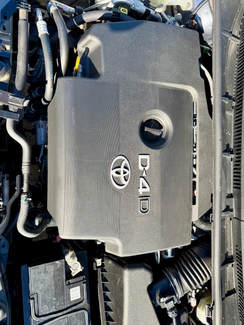 Toyota Avensis 2.0D4D NAVI KAMERA, снимка 13 - Автомобили и джипове - 53256528