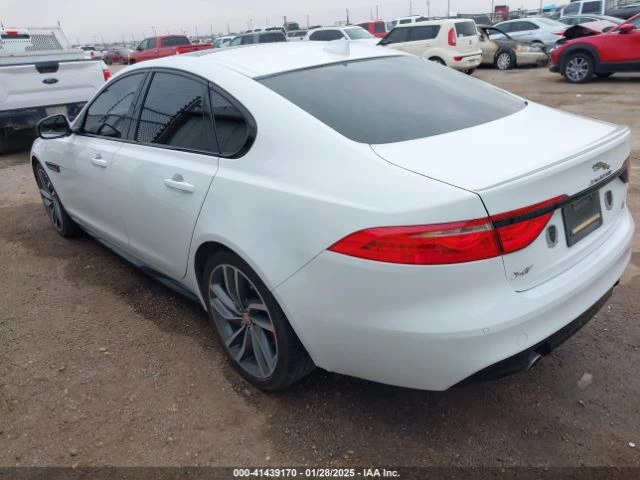 Jaguar Xf Supercharged* ZF8* Panorama* Distronic, снимка 3 - Автомобили и джипове - 49545332