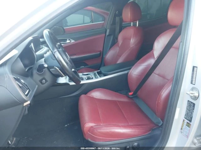 Kia Stinger 3.3T* GT* КОЖА* ПОДГРЕВ* ОБДУХВАНЕ* ПАНОРАМА* , снимка 14 - Автомобили и джипове - 55433654
