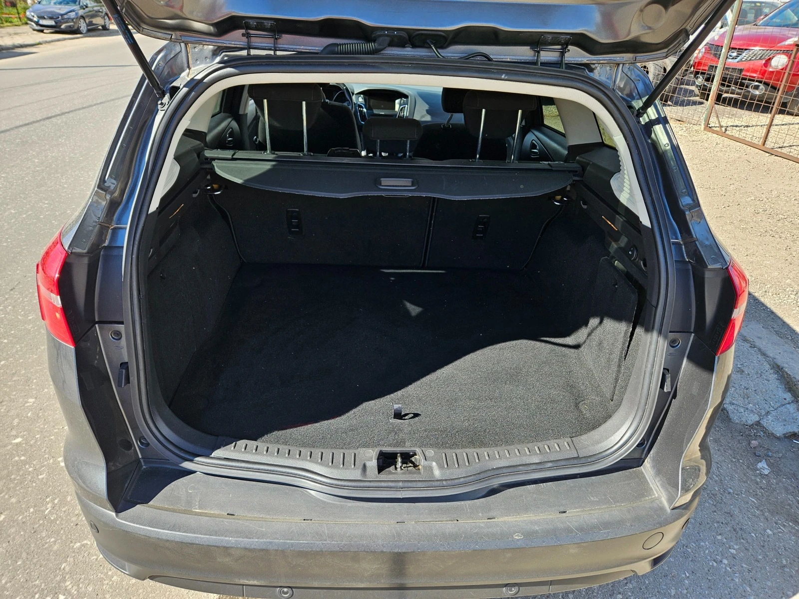 Ford Focus 1.0i   | Mobile.bg   16