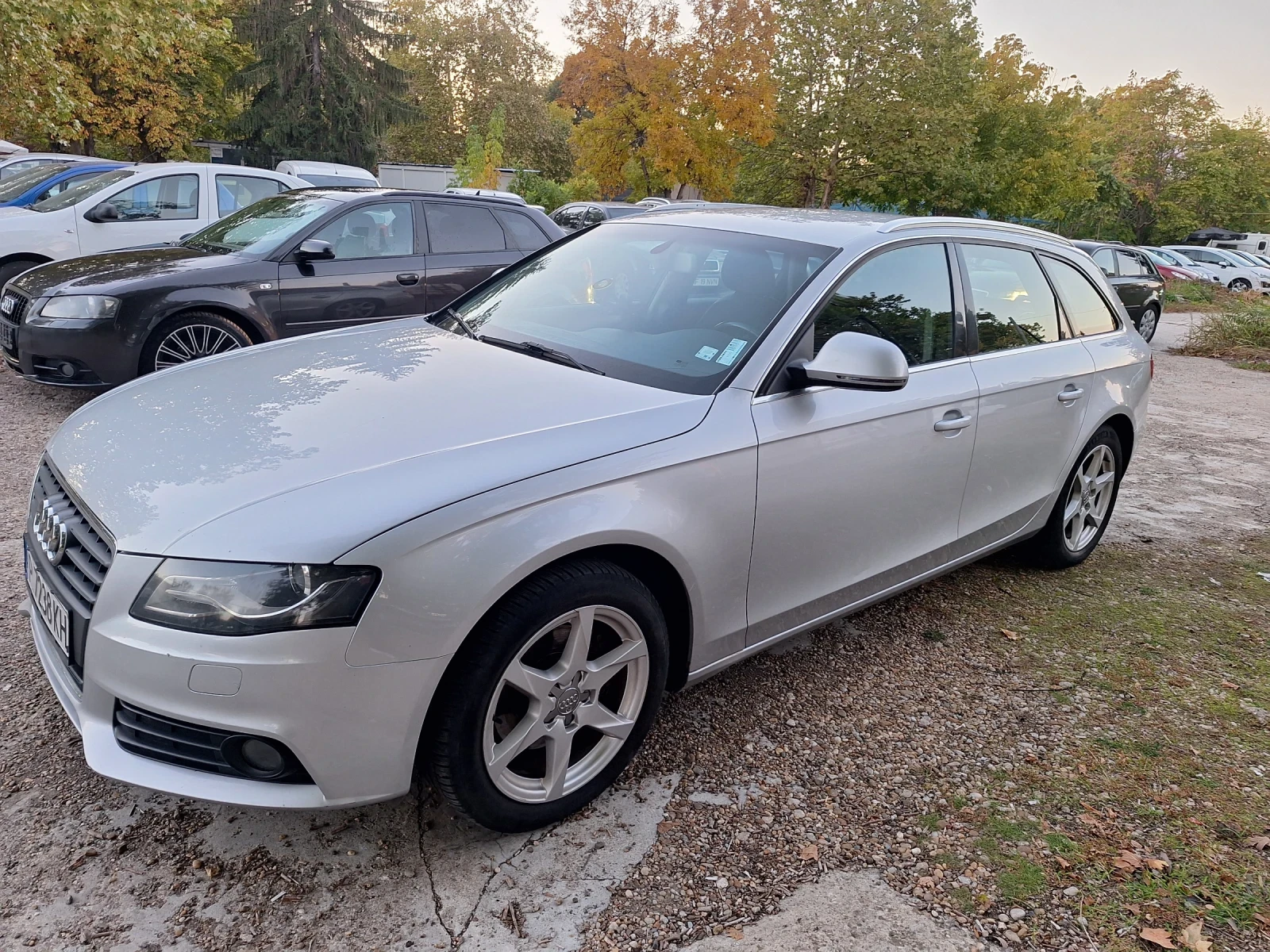 Audi A4 143 кс.-6ск.Перфектен - изображение 3