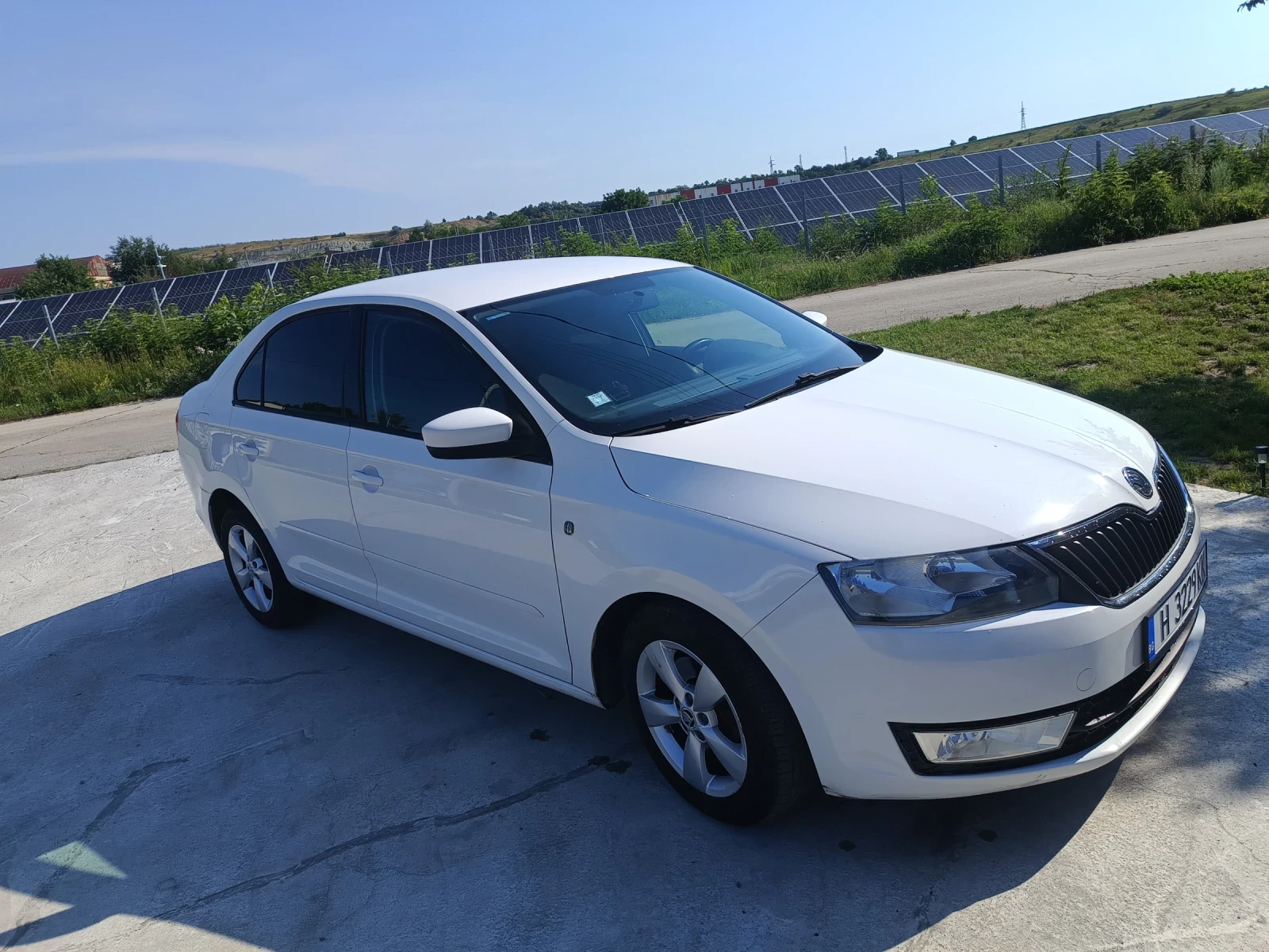 Skoda Rapid Шкода Рапид 1.6 Дизел във отлично състояние  - изображение 7