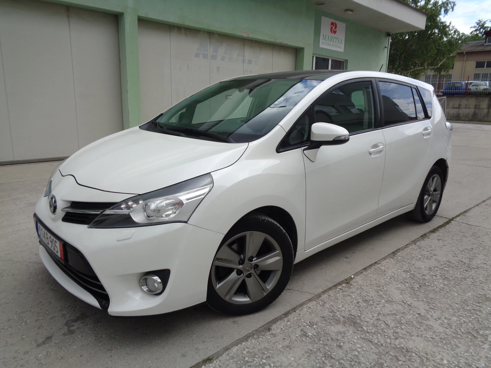Toyota Verso 1.6D-4D-NAVI-PANORAMA-KOJA-KAMERA | Mobile.bg — изображение 1