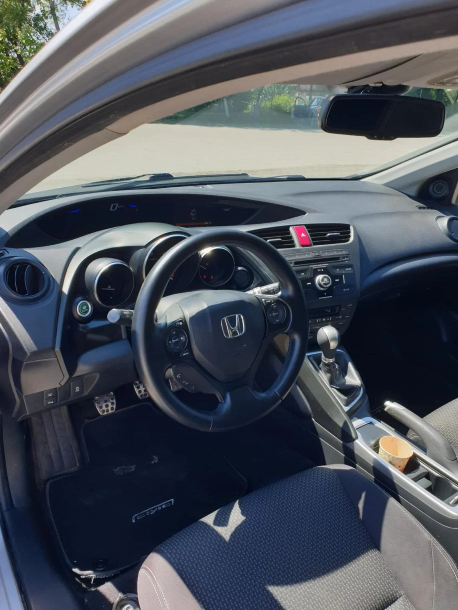 Honda Civic 2013/1.6 i-DTEC/ИТАЛИЯ - изображение 9