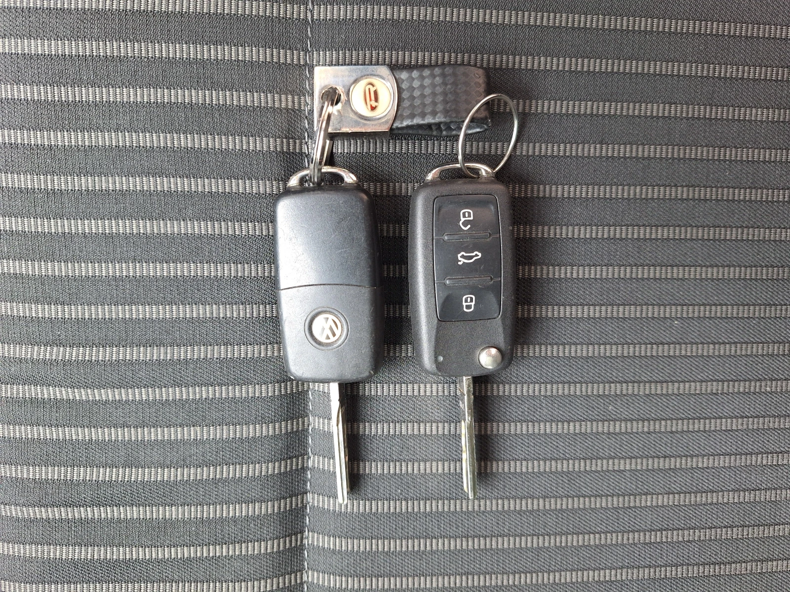 VW Polo 1, 2TSI* SPORT LINE* XENON * LED* AC | Mobile.bg   16