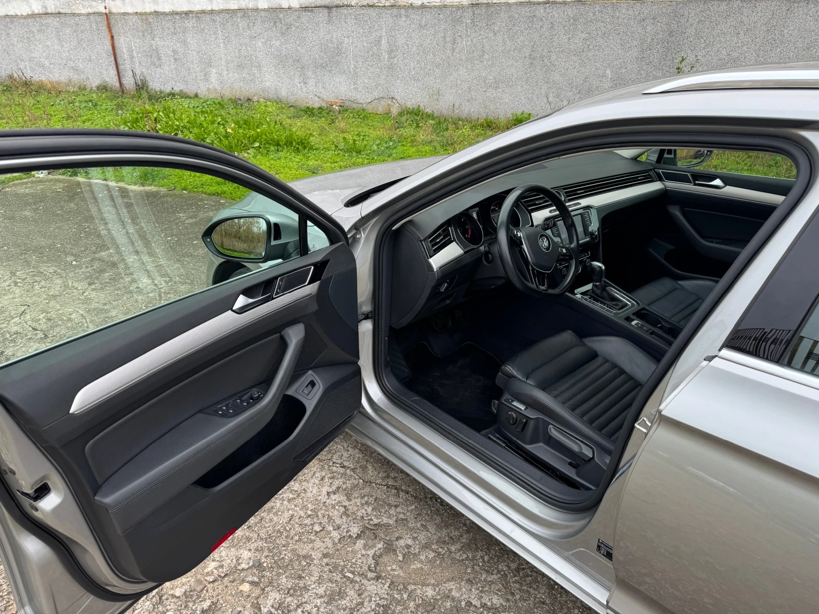 VW Passat 2.0TDI HIGHLINE DISTRONIC FULL ASSIST  | Mobile.bg � ����������� 5