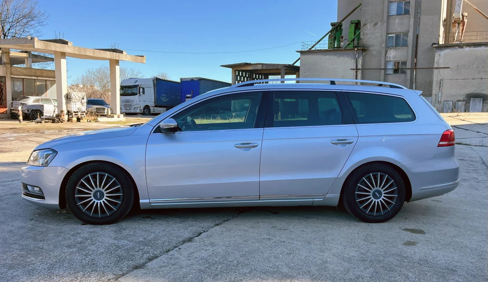 VW Passat 2.0 TDI DSG 140, снимка 5 - Автомобили и джипове - 52935563