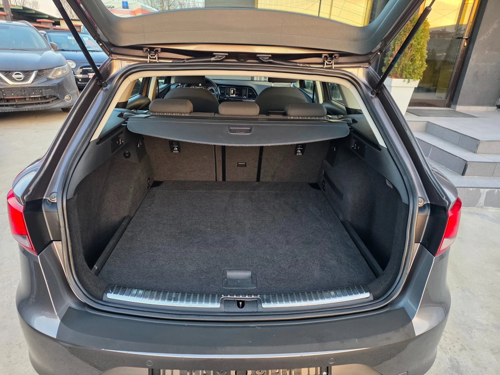 Seat Leon 1.4TSI-122�.� EURO  5b - ���������- ��������� | Mobile.bg � ����������� 17