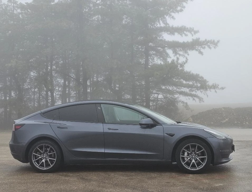 Tesla Model 3  4�4 ���������� Long Range | Mobile.bg � ����������� 7