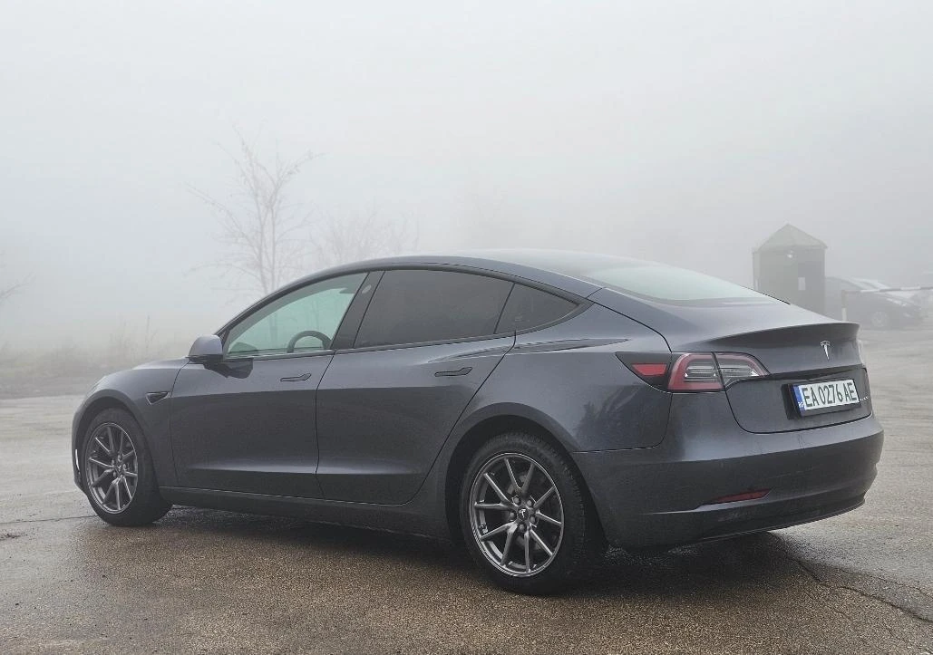 Tesla Model 3  4�4 ���������� Long Range | Mobile.bg � ����������� 3