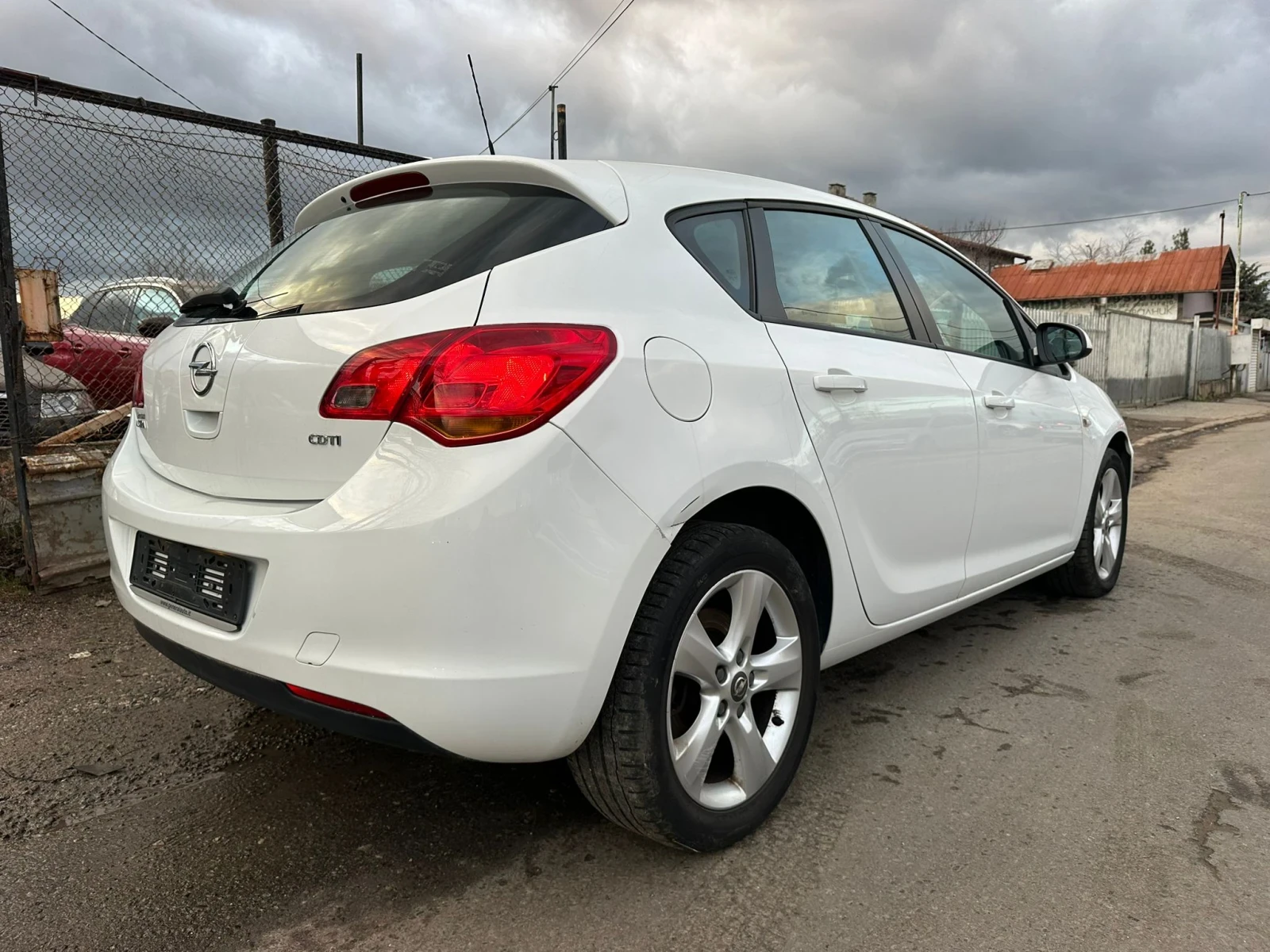 Opel Astra 1, 700CDTI EURO5B  - изображение 6