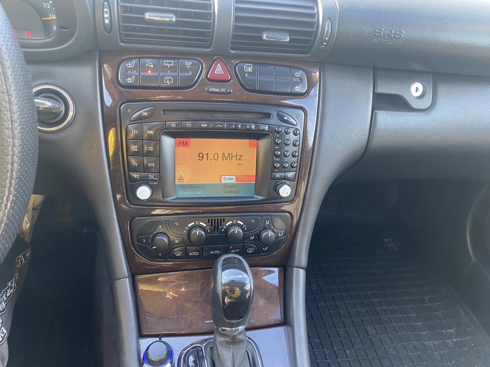 Mercedes-Benz C 270, снимка 6 - Автомобили и джипове - 54708279