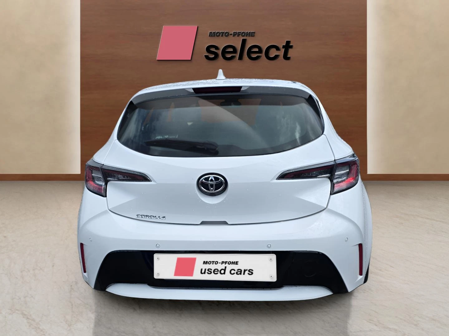 Toyota Corolla 1.2, снимка 6 - Автомобили и джипове - 54756032