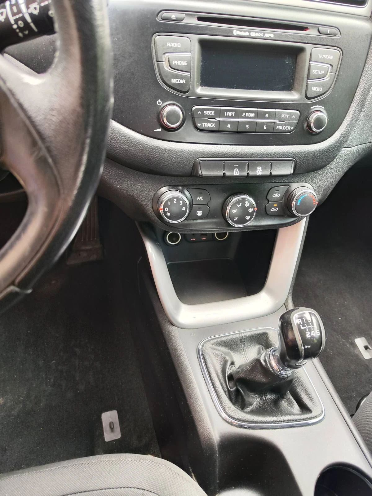 Kia Ceed, снимка 5 - Автомобили и джипове - 55064492