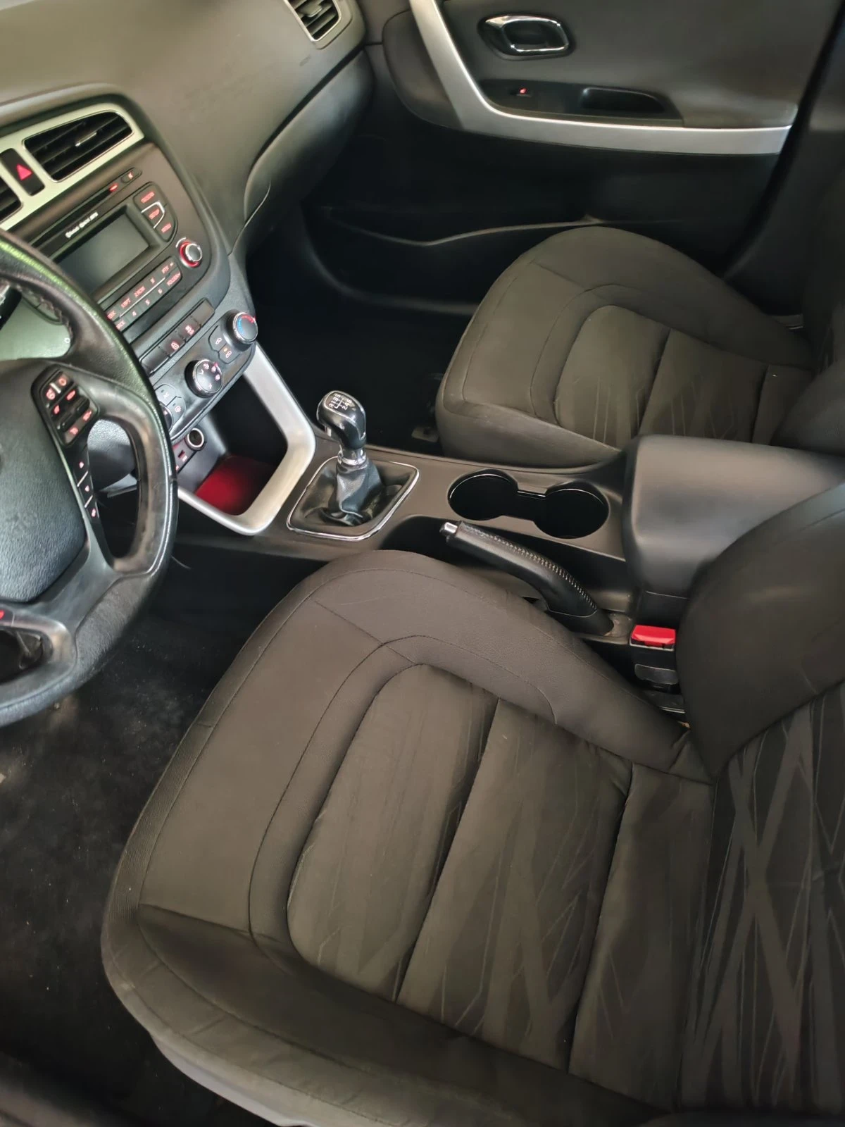 Kia Ceed, снимка 6 - Автомобили и джипове - 55064492