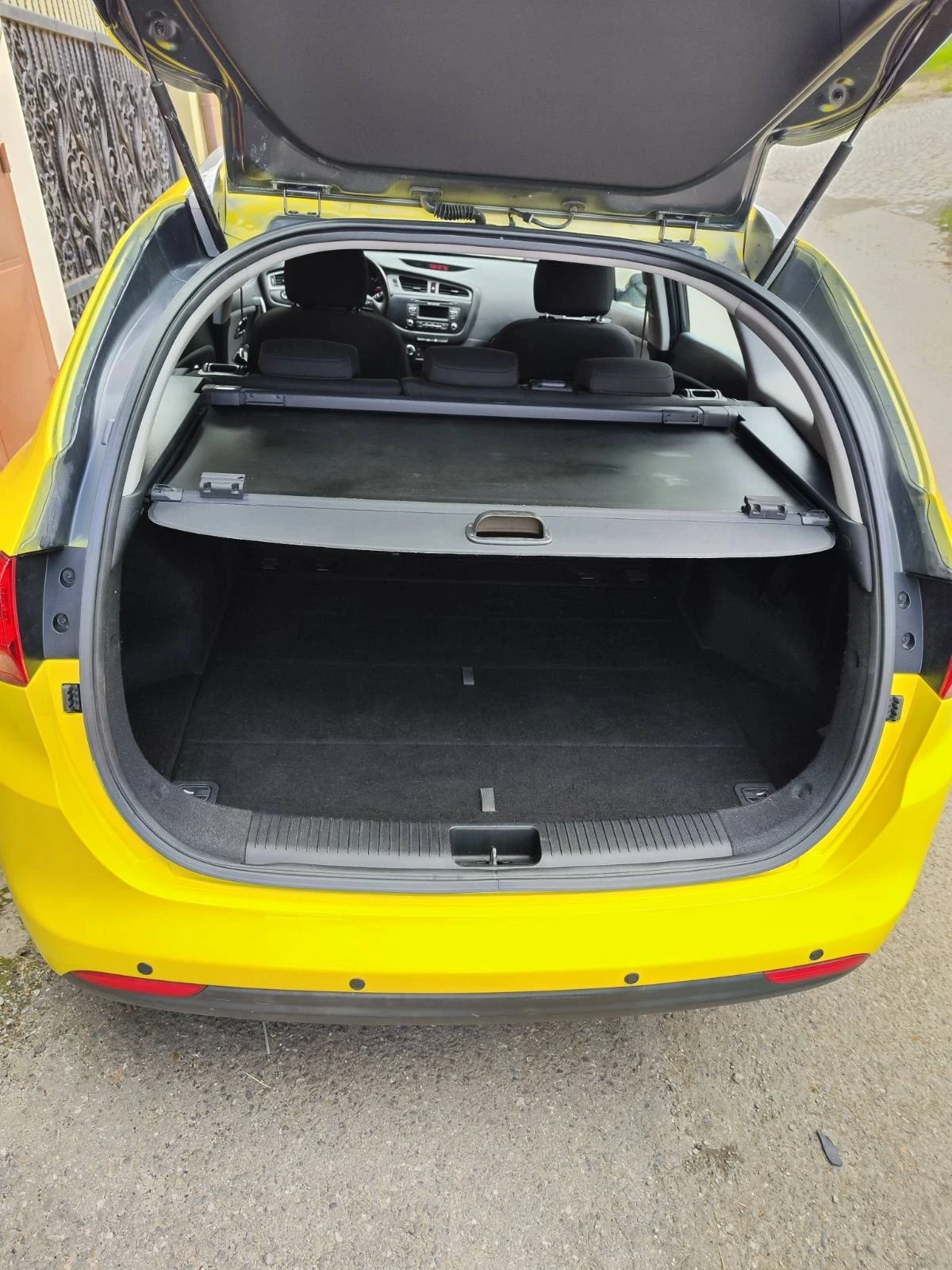 Kia Ceed, снимка 3 - Автомобили и джипове - 55064492