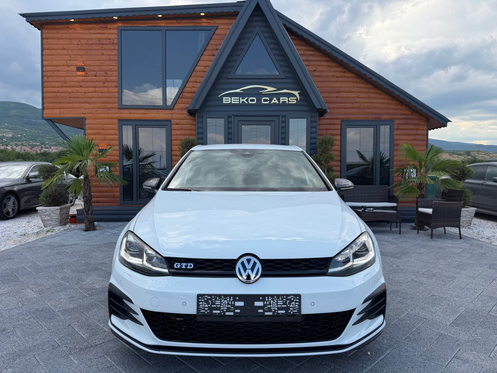 VW Golf GTD Нов внос от Люксенбург!, снимка 2 - Автомобили и джипове - 55154897