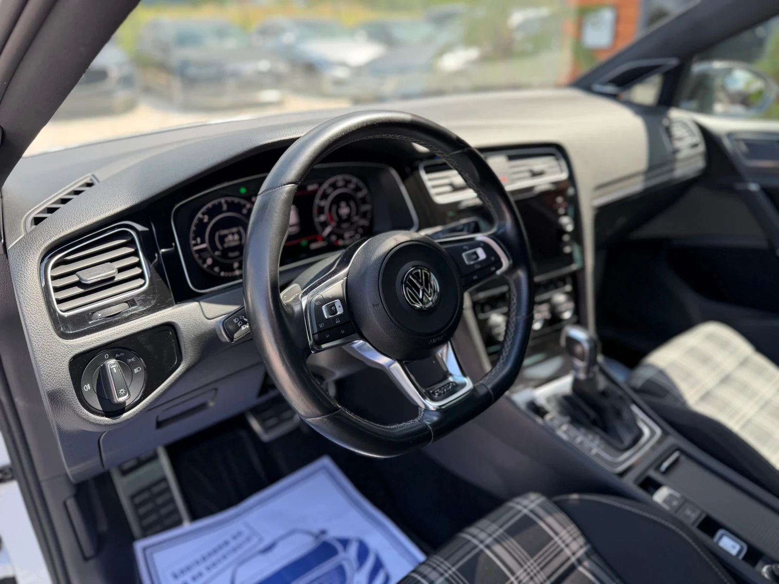 VW Golf GTD Нов внос от Люксенбург!, снимка 10 - Автомобили и джипове - 55154897
