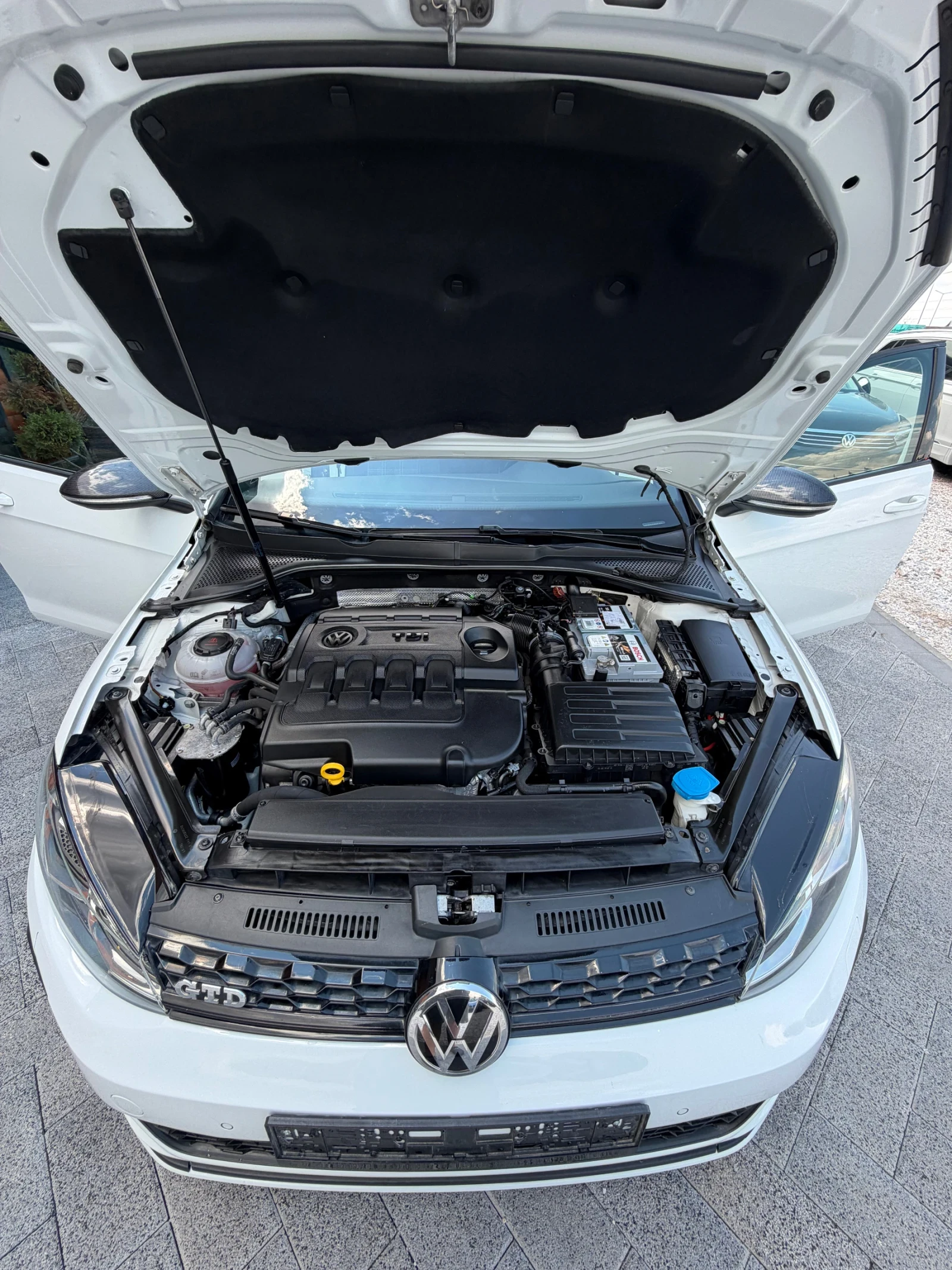 VW Golf GTD Нов внос от Люксенбург!, снимка 9 - Автомобили и джипове - 55154897