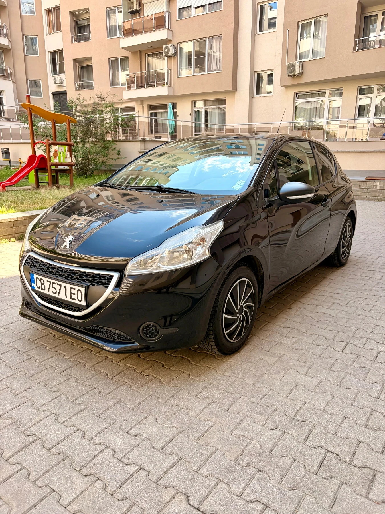 Peugeot 208 1.0 VTi, снимка 3 - Автомобили и джипове - 55332625