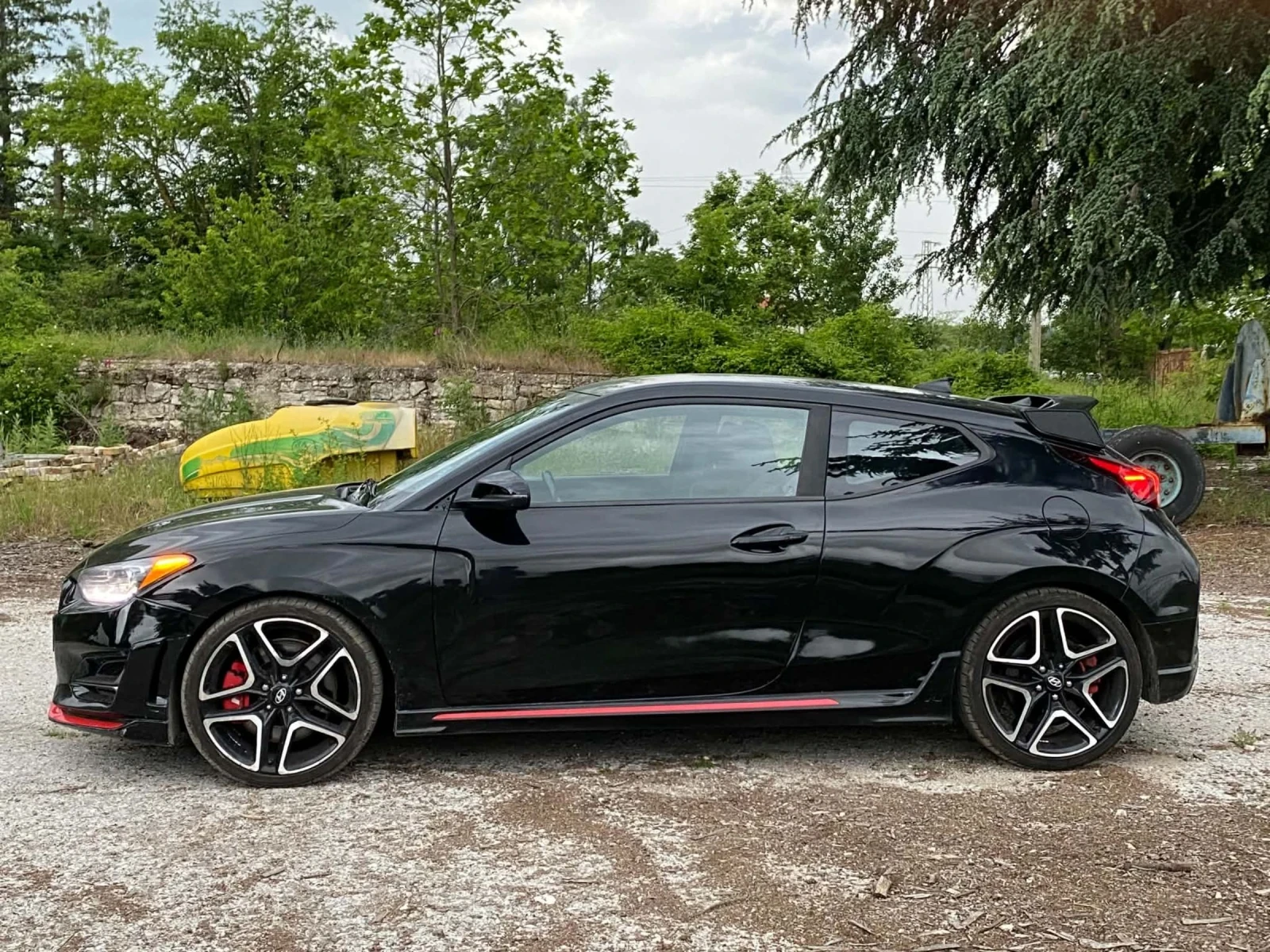 Hyundai Veloster  2.0, снимка 2 - Автомобили и джипове - 55354858