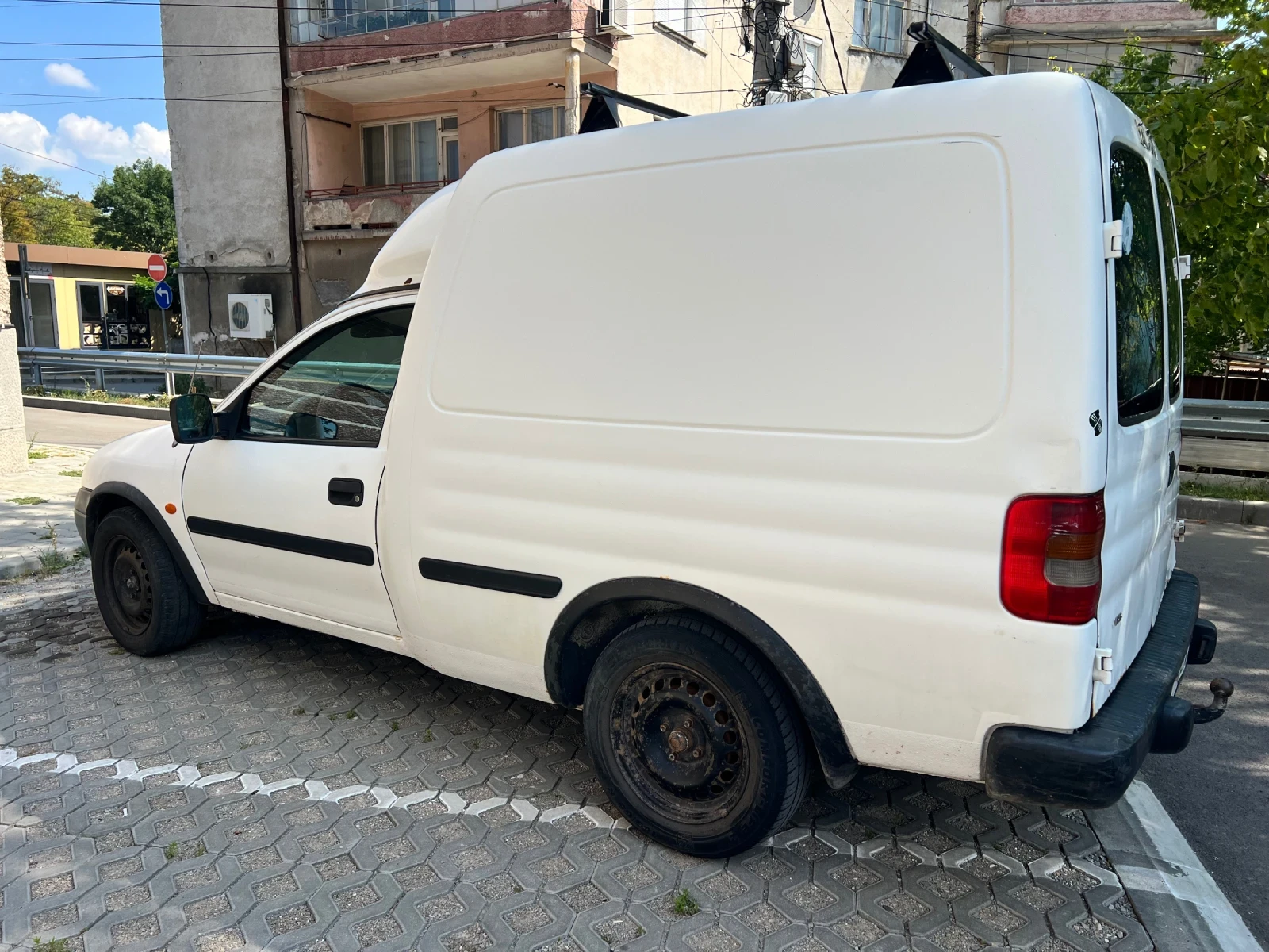 Opel Combo, снимка 2 - Автомобили и джипове - 55606441